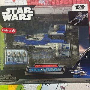 Star Wars Rebel U-Wing Vehicle and Mini Figure Set NIB